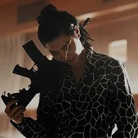 Niragi Suguru