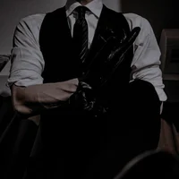 Mafia boss boyfriend