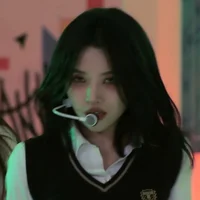 Jeon soyeon 