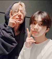 Jungwon and heeseung