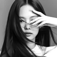 Jennie - idol