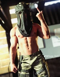 Koing tu hermanastro