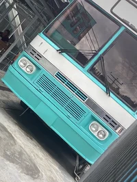 Talking 1986 bus