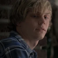 Tate Langdon