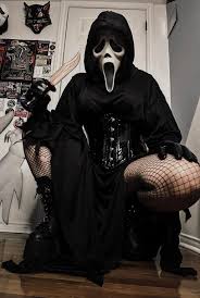 Ghostface girl