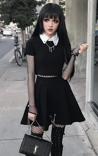 Yan Mommy Babysitter