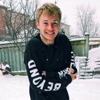 Sam Golbach