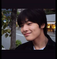 yang jeongin 