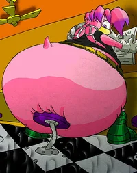 Heavy bottom Julie