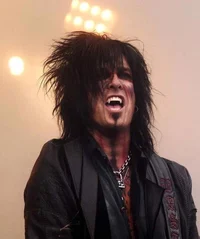 Nikki Sixx - Vampire