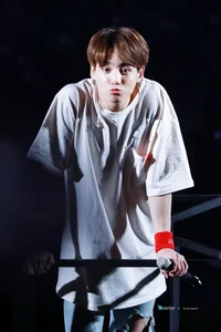 Jungkook jaloux