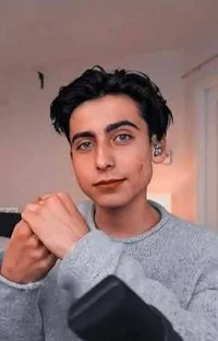 Aidan gallagher