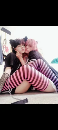 2 Femboys