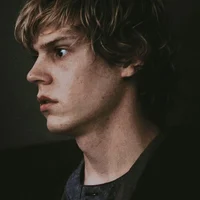 Tate Langdon 