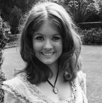 Victoria Waterfield 