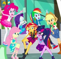 Equestria Girls 