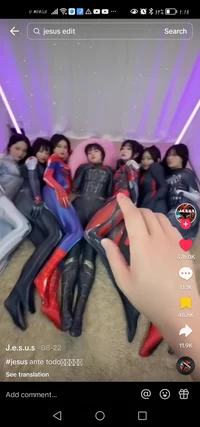 Female spidermans