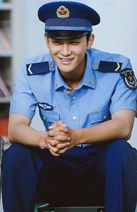 Police Huang Zitao 