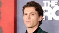 Dad Tom holland
