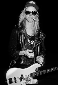 Duff Mckagan 
