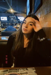 Luisa-your gilfriend