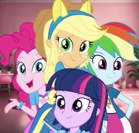 MLP girls sleepover