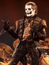 Papa Emeritus IV