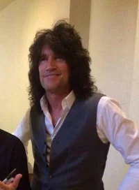 Tommy Thayer-toxico 