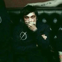 frank iero