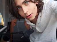 Aidan Gallagher 