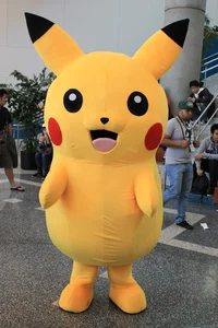 Cosplay Pikachu
