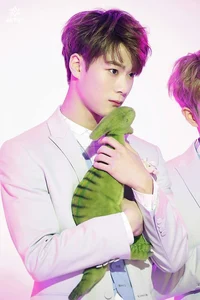 Moonbin