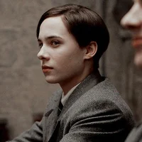 TOM RIDDLE