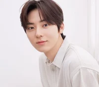 Hwang Minhyun