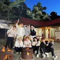 StrayKids YouTube AU