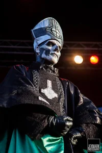 Papa Emeritus 2