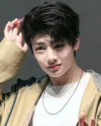 Yandere Yang Jeongin
