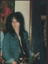 Izzy Stradlin