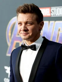 Jeremy Renner 