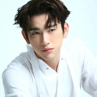 Jinyoung 