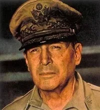 Douglas MacArthur 