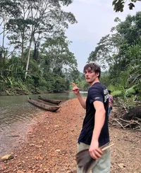 Daniel Sharman 