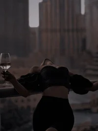 Agent Emma Clarckson