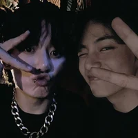 Jungkook y Taehyung