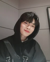 Roomie Yang Jeongin