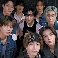 Stray Kids