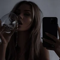 Dina Caliente