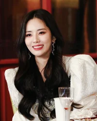 F_9 Park Jiwon