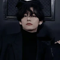 KIM TAEHYUNG 