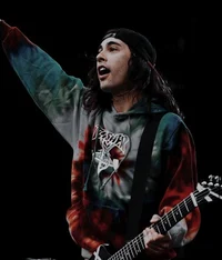 030 VIC FUENTES